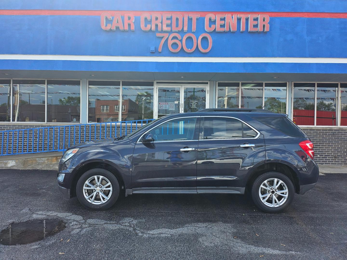 2017 BLUE Chevrolet Equinox LT 2WD (2GNALCEKXH6) with an 2.4L L4 DOHC 16V FFV engine, 6A transmission, located at 7600 S Western Ave., Chicago, IL, 60620, (773) 918-3980, 0.000000, 0.000000 - Photo#0